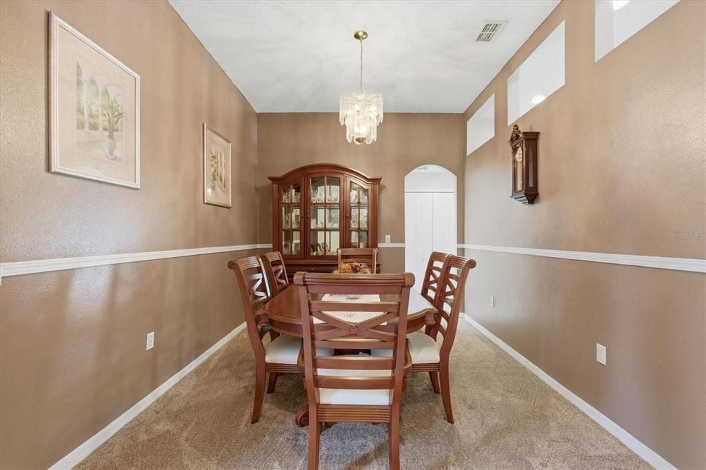 Chandelier, Dining room, Interior