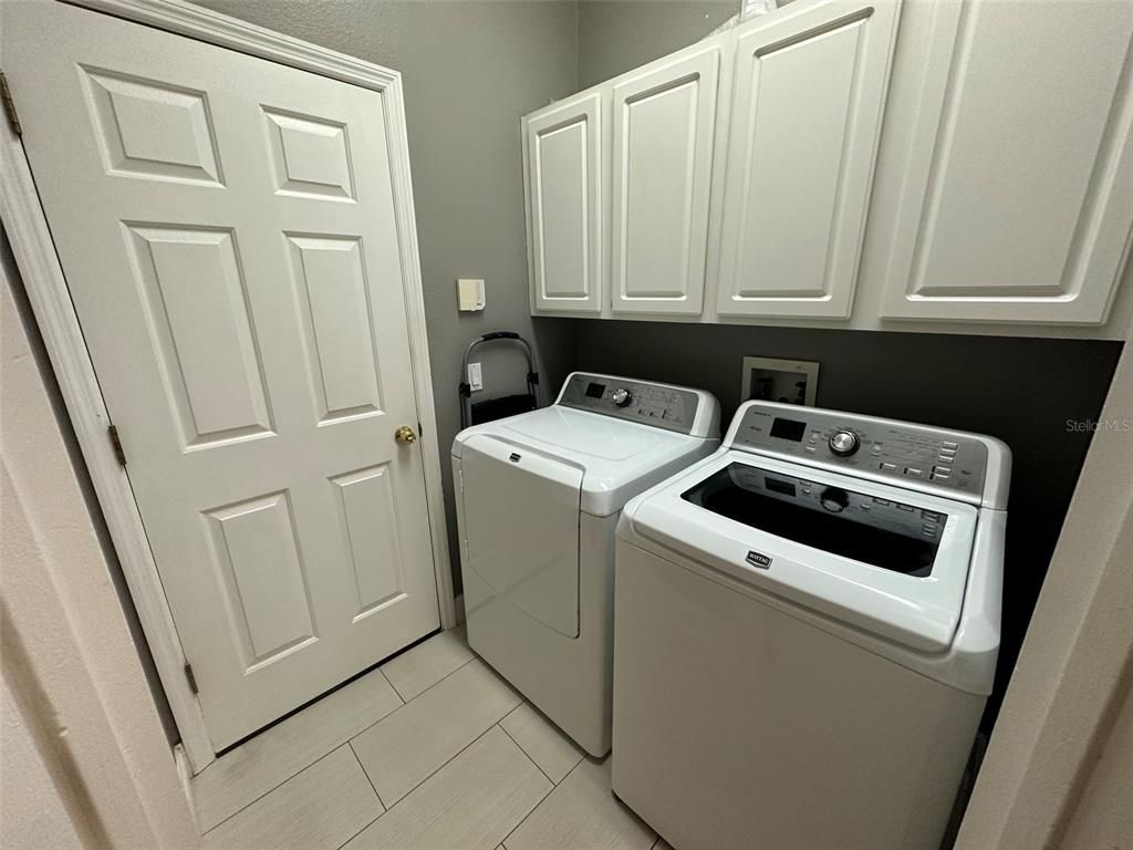 Interior, Washer