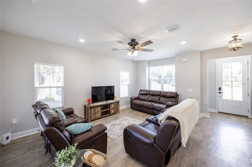 Interior, Living room, Recessed Lighting, Wood Texture Flooring
