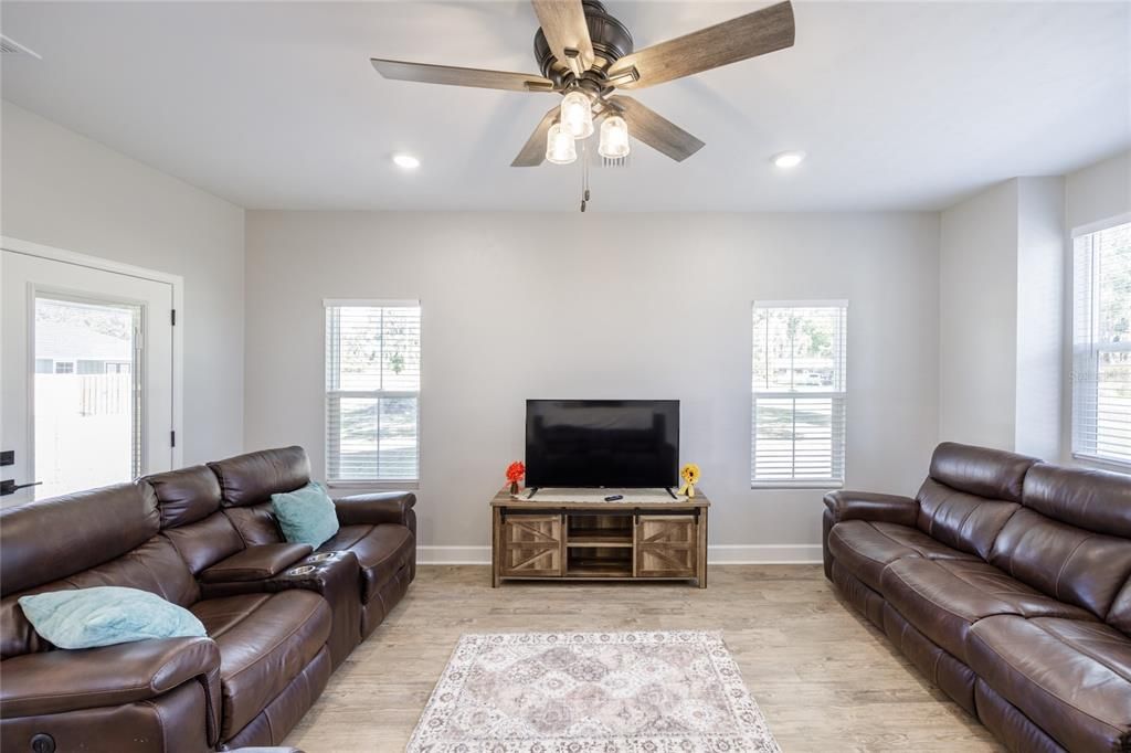Interior, Living room, Recessed Lighting, Wood Texture Flooring