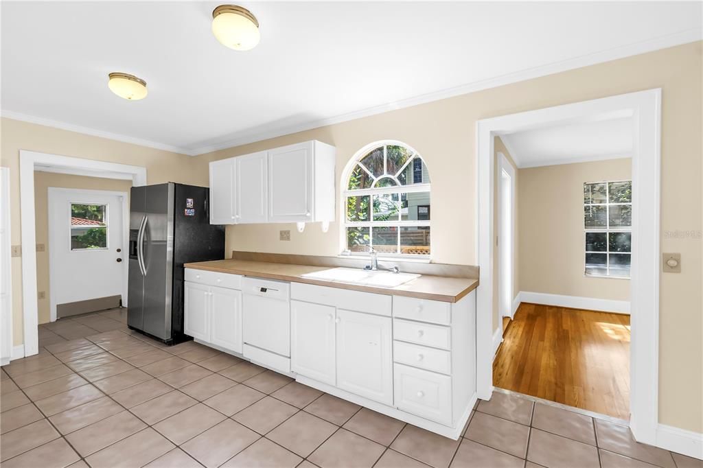 Interior, Kitchen, Wood Texture Flooring