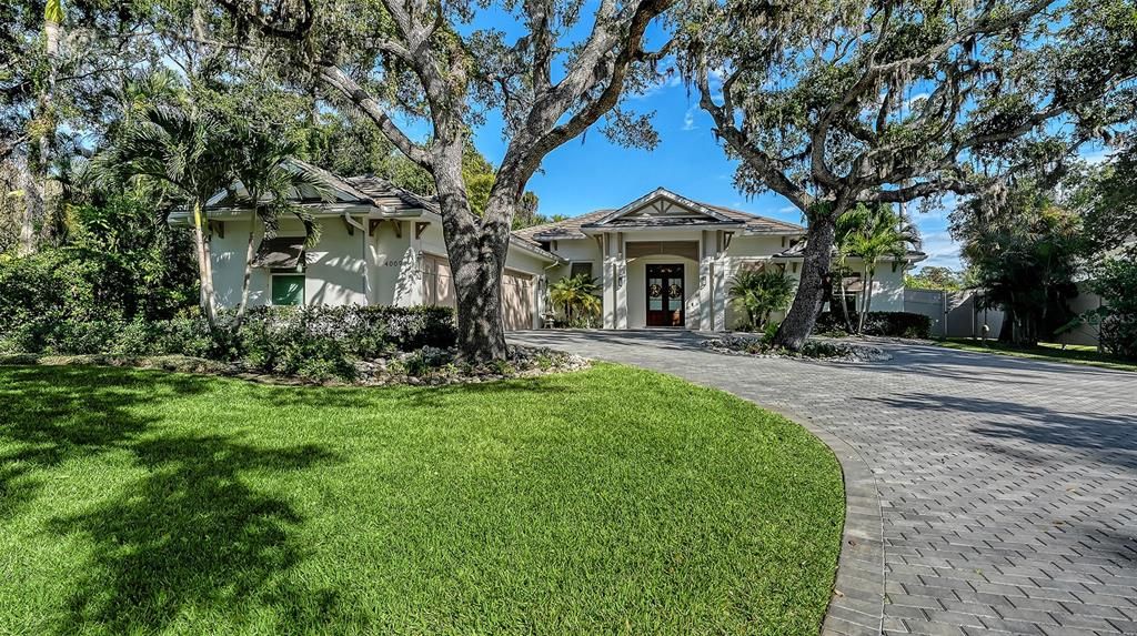 Backyard, Exterior, Facade, Mediterranean