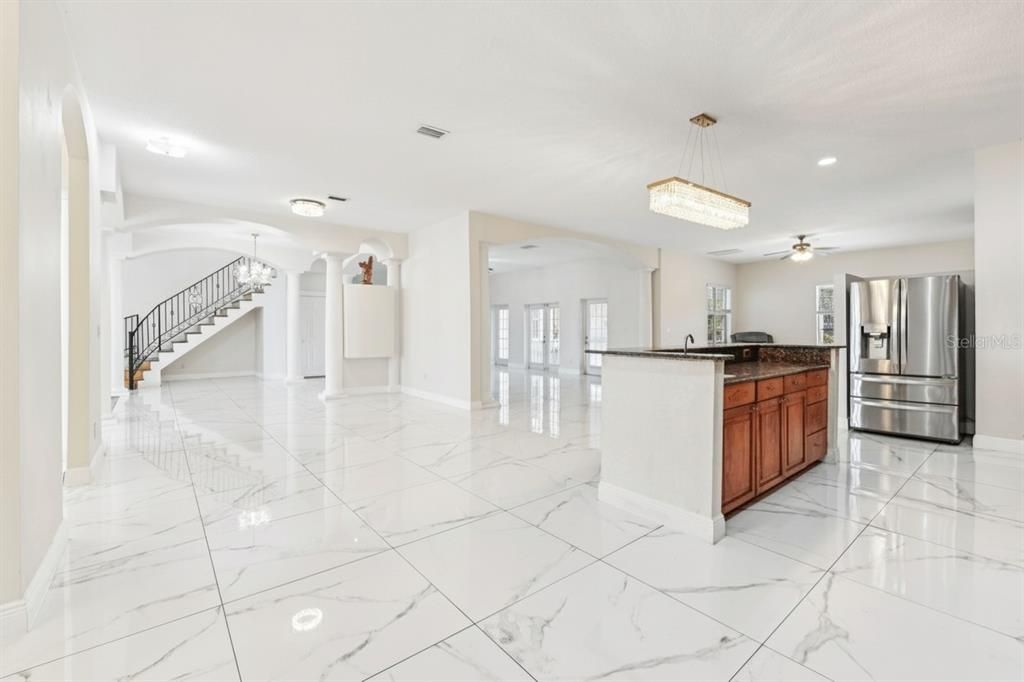Chandelier, Interior, Kitchen, Marble, Recessed Lighting, Stainless Steel Appliances
