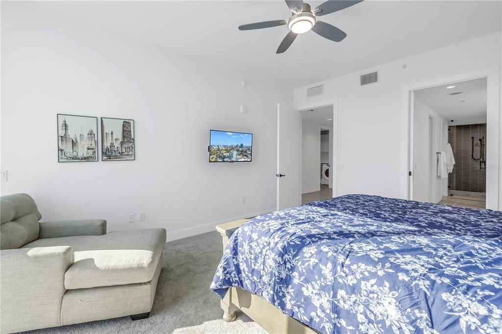 Bedroom, Interior, Recessed Lighting