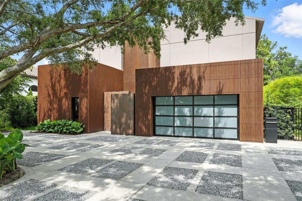 Attached, Exterior, Facade, Modern