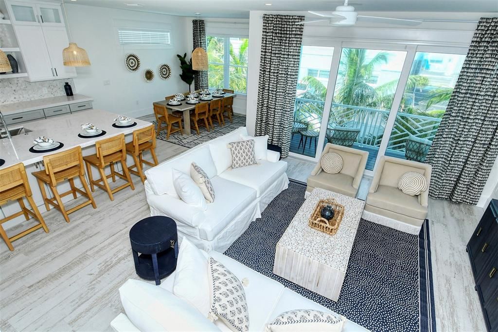 Dining room, Interior, Living room, Pendant Lights, Recessed Lighting, Wood Texture Flooring