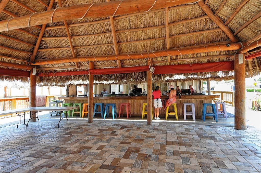 Exterior, Outdoor Kitchen