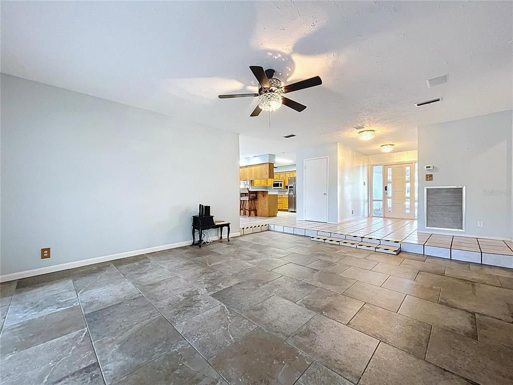 Empty room, Interior, Kitchen