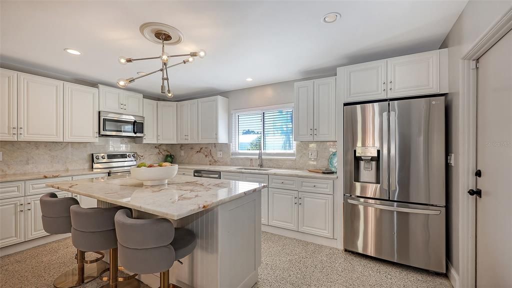 Interior, Kitchen, Pendant Lights, Recessed Lighting, Stainless Steel Appliances