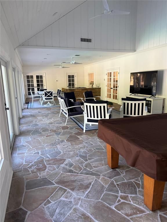 Billiard Table, Game Room, Interior