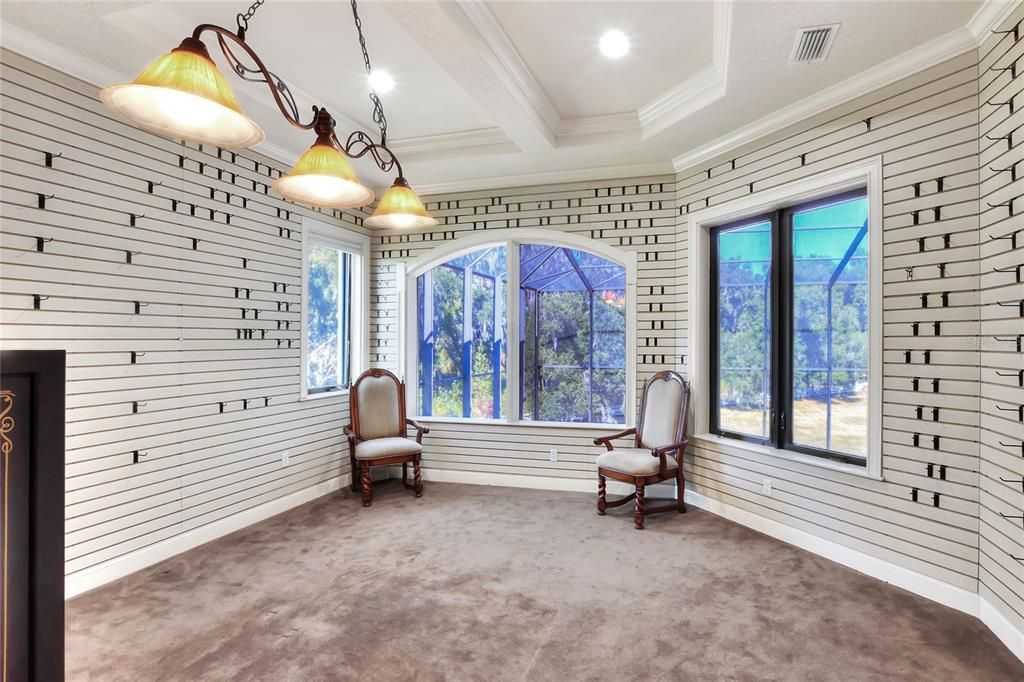 Empty room, Interior, Pendant Lights, Recessed Lighting