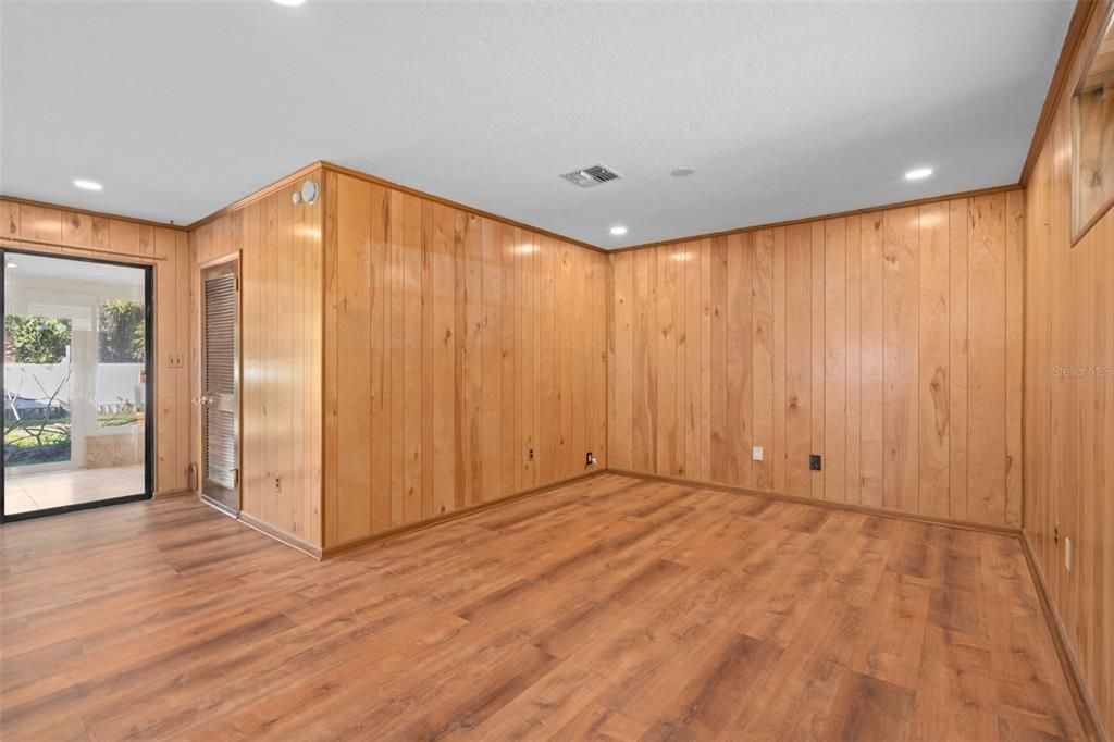 Empty room, Interior, Recessed Lighting, Wood Texture Flooring, Wooden Walls