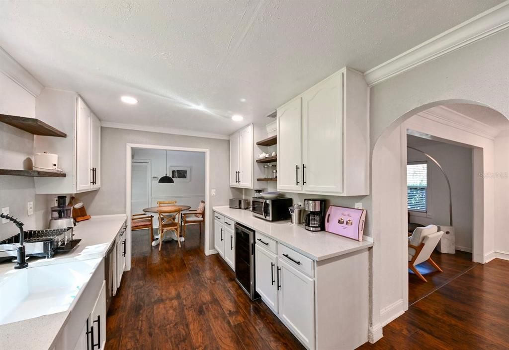 Dining room, Interior, Kitchen, Recessed Lighting, Wood Texture Flooring
