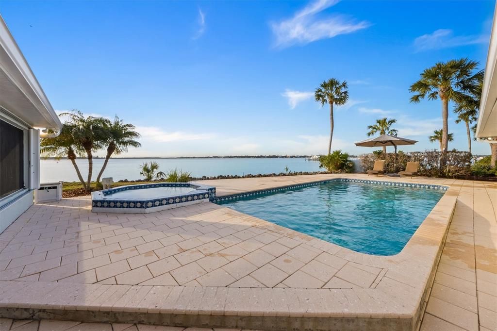 Exterior, Pool, Water