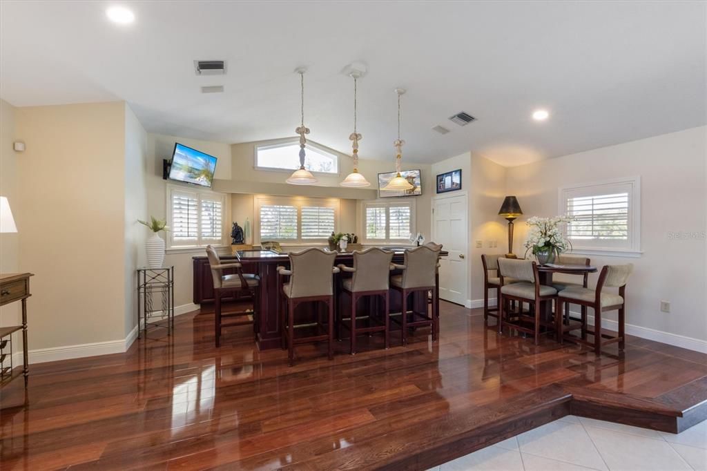 Dining room, Interior, Pendant Lights, Recessed Lighting, Wood Texture Flooring