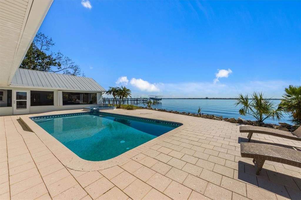 Exterior, Pool, Water