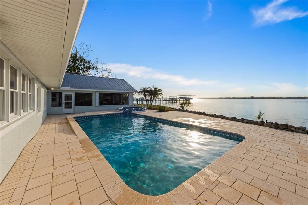 Exterior, Pool, Water