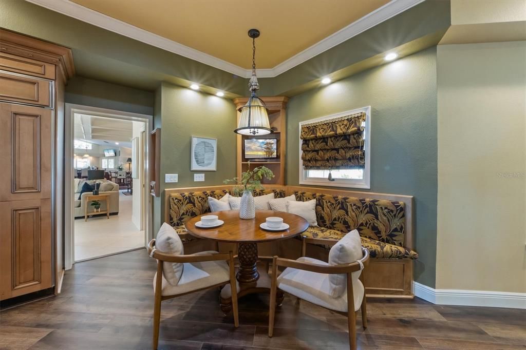 Dining room, Interior, Pendant Lights, Recessed Lighting, Wood Texture Flooring
