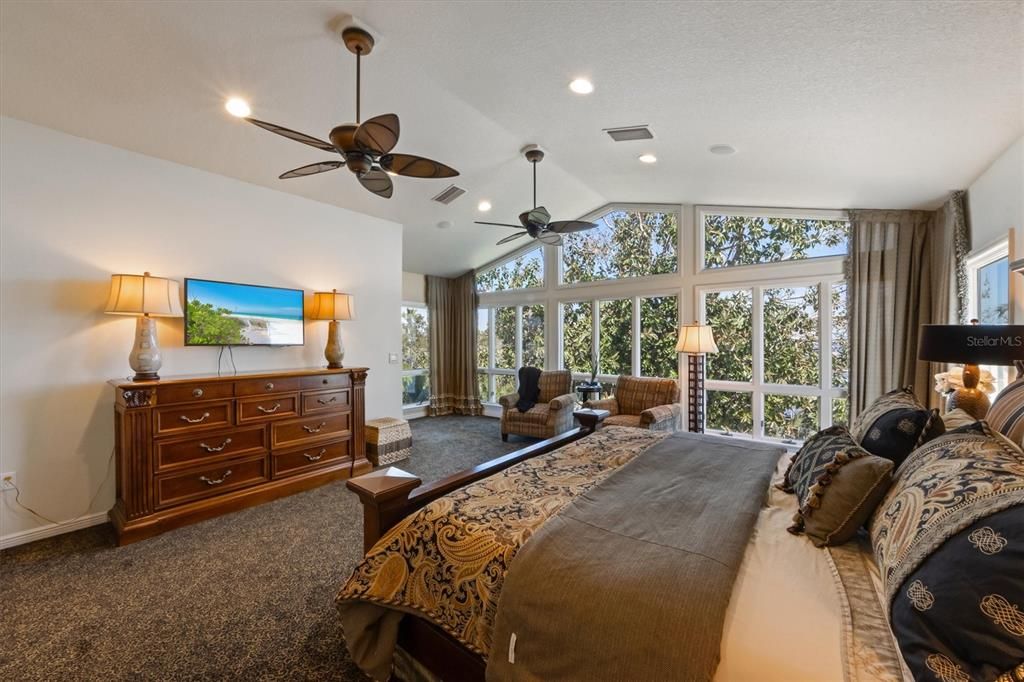 Bedroom, Interior, Living room, Recessed Lighting