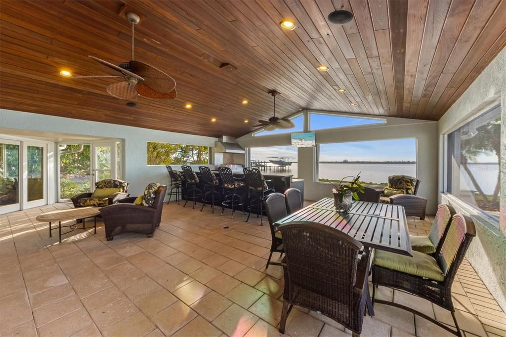 Dining room, Interior, Recessed Lighting, Wooden Ceilings