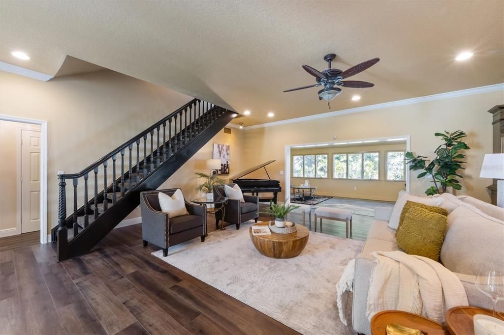 Interior, Living room, Piano, Recessed Lighting, Wood Texture Flooring