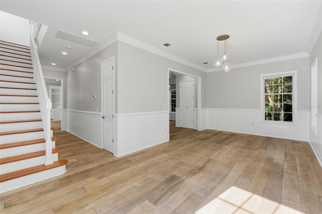 Empty room, Interior, Pendant Lights, Recessed Lighting, Wood Texture Flooring