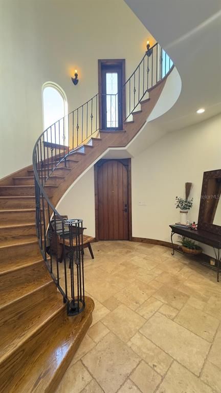 Interior, Recessed Lighting