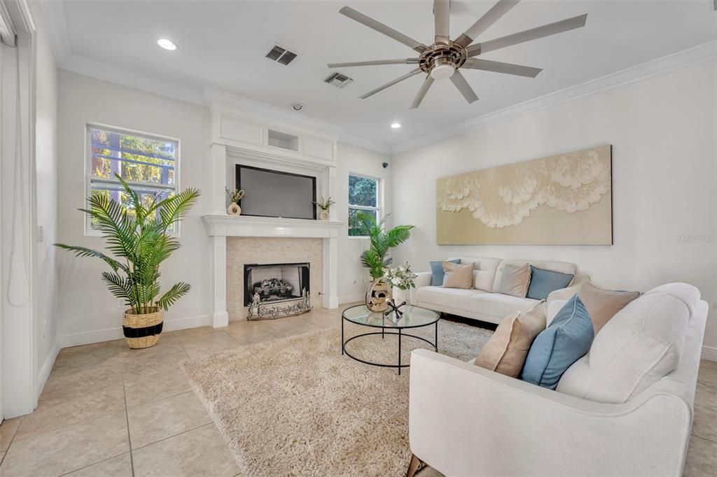 Fireplace, Interior, Living room, Recessed Lighting