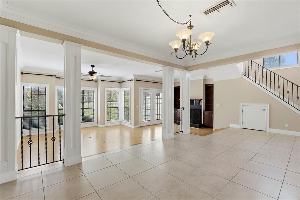 Chandelier, Empty room, Interior, Wood Texture Flooring
