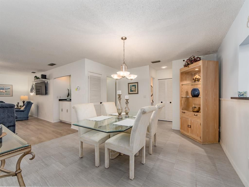 Dining room, Interior, Pendant Lights, Recessed Lighting, Wood Texture Flooring