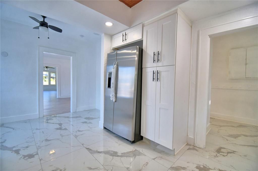 Elevator, Interior, Kitchen, Marble, Recessed Lighting