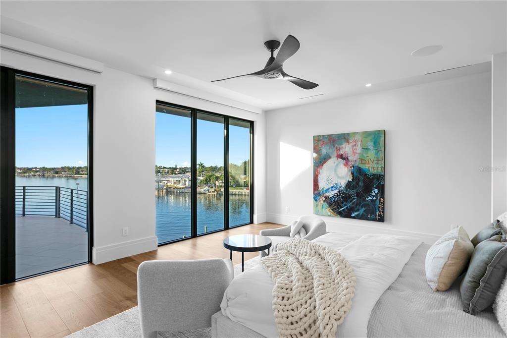 Bedroom, Interior, Recessed Lighting, Water, Wood Texture Flooring