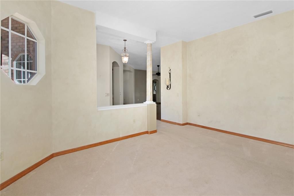 Empty room, Interior, Pendant Lights