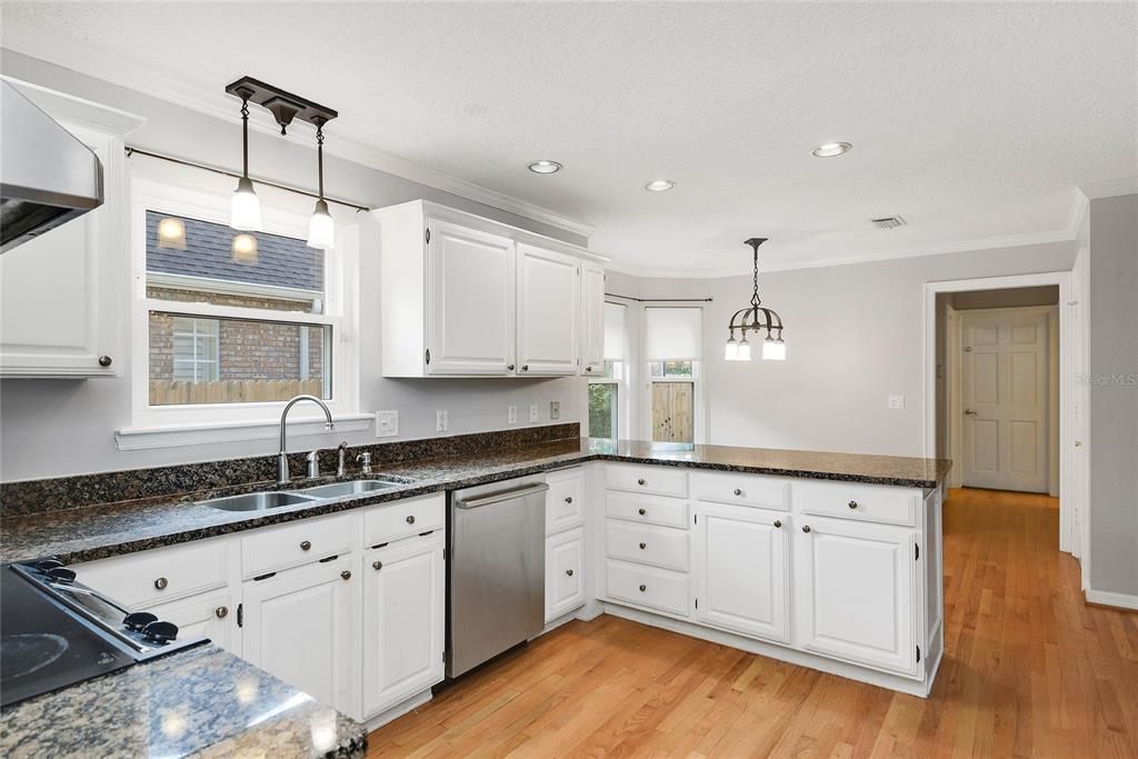 Interior, Kitchen, Pendant Lights, Recessed Lighting, Wood Texture Flooring
