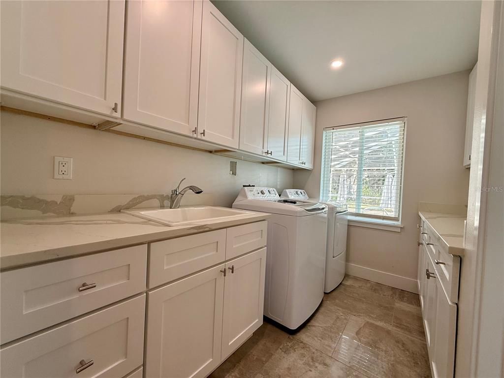 Interior, Recessed Lighting, Washer