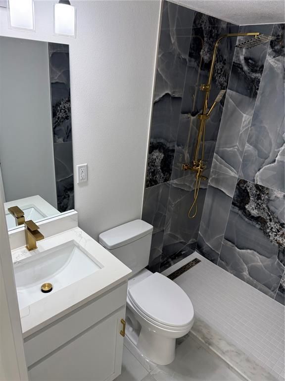 Bathroom, Interior, Marble Walls