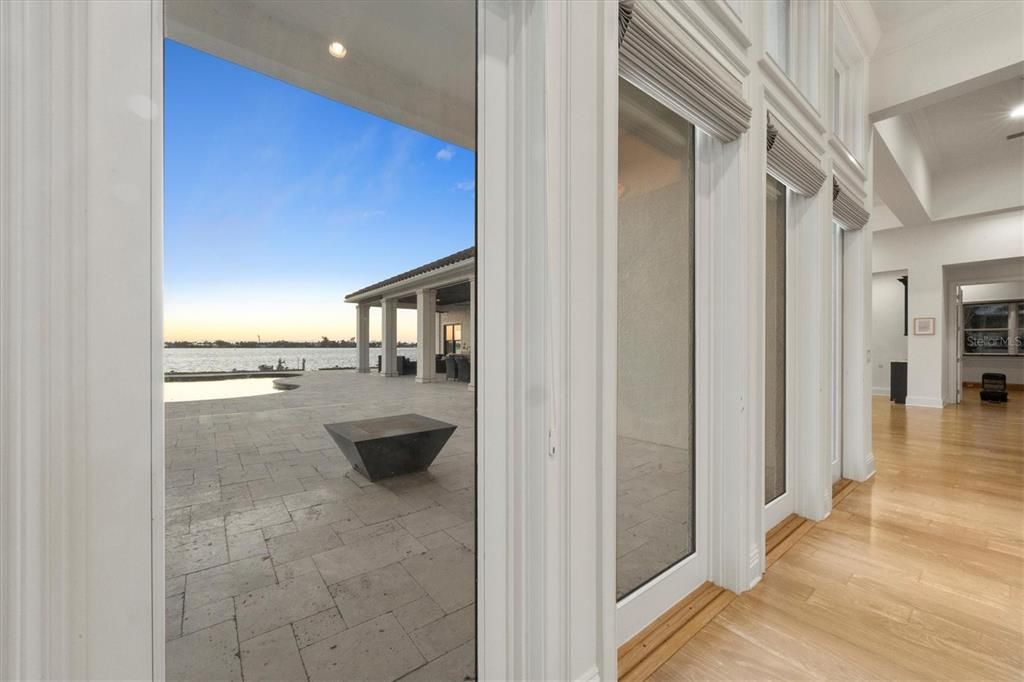 Fireplace, Interior, Recessed Lighting, Water, Wood Texture Flooring