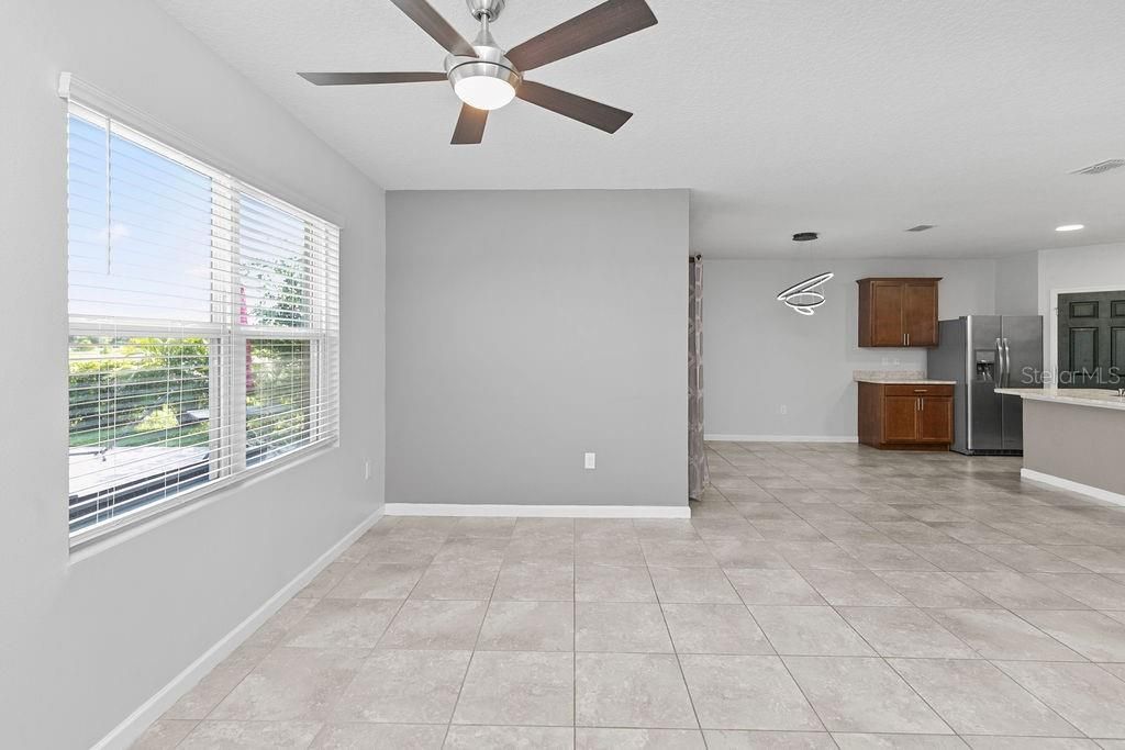 Empty room, Interior, Kitchen, Recessed Lighting