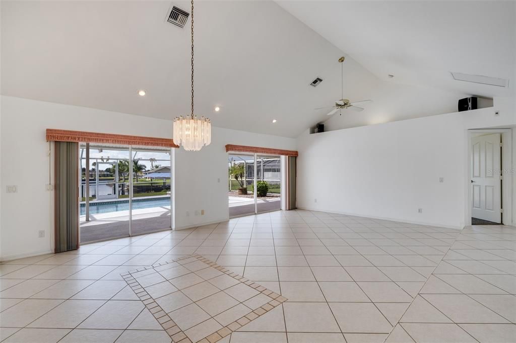 Chandelier, Empty room, Interior, Recessed Lighting