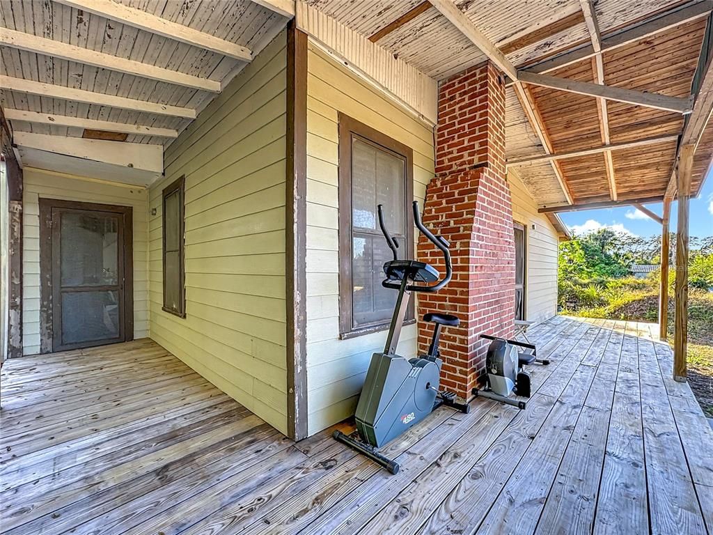 Exterior, Fitness Equipment, Wooden Beams, Wood Texture Flooring