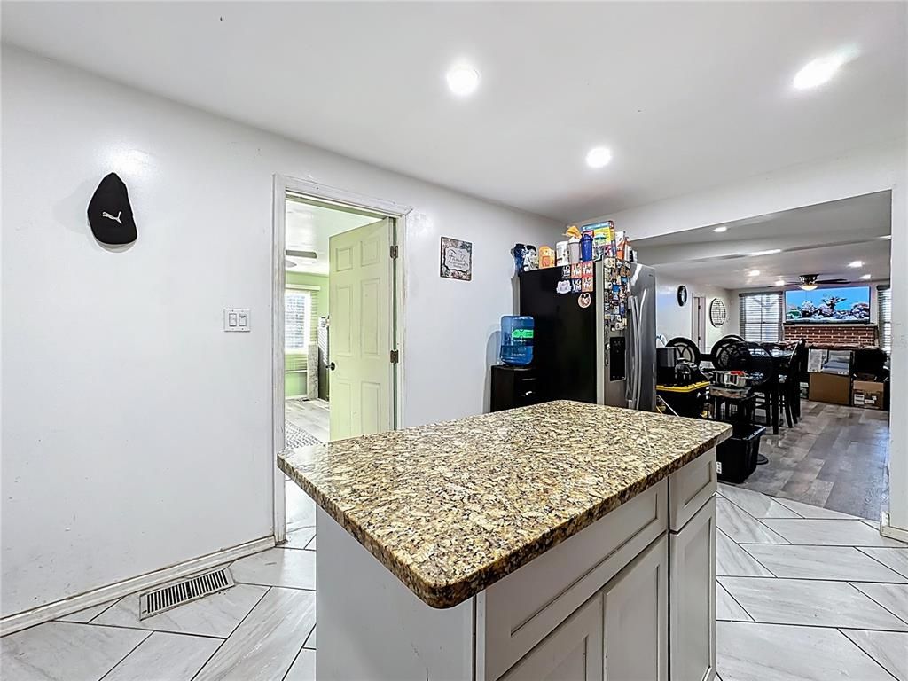 Dining room, Interior, Recessed Lighting