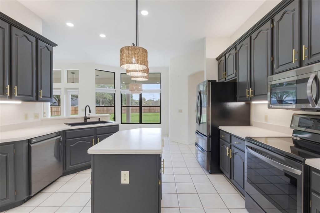 Chandelier, Interior, Kitchen, Pendant Lights, Recessed Lighting