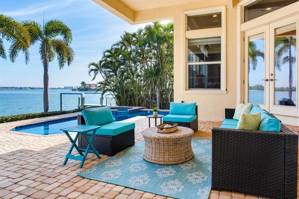 Exterior, Pool, Water