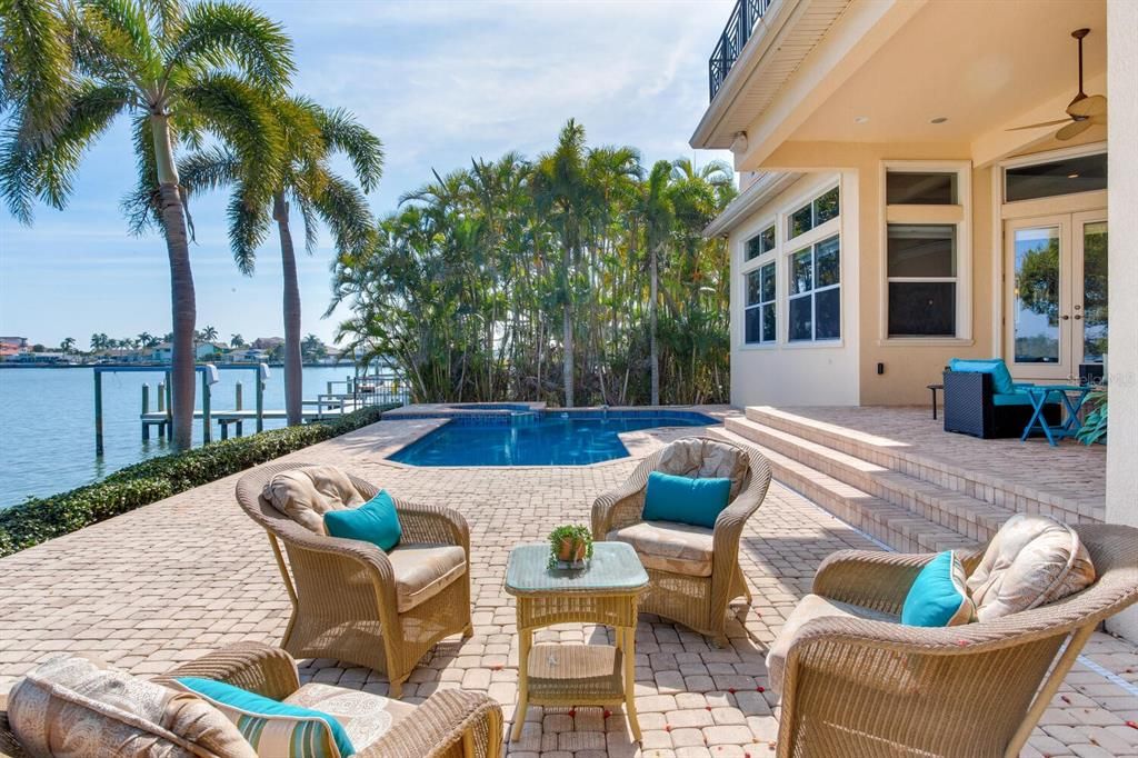 Exterior, Pool, Water