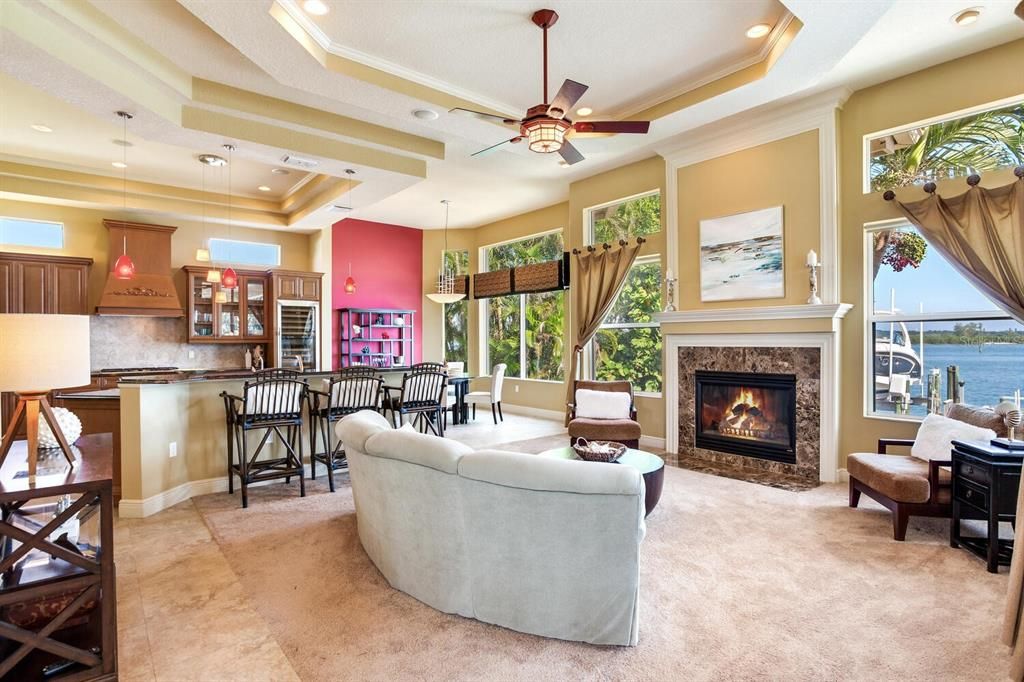 Fireplace, Interior, Living room, Pendant Lights, Recessed Lighting, Water