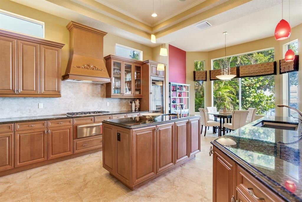 Dining room, Interior, Kitchen, Pendant Lights, Recessed Lighting, Stainless Steel Appliances