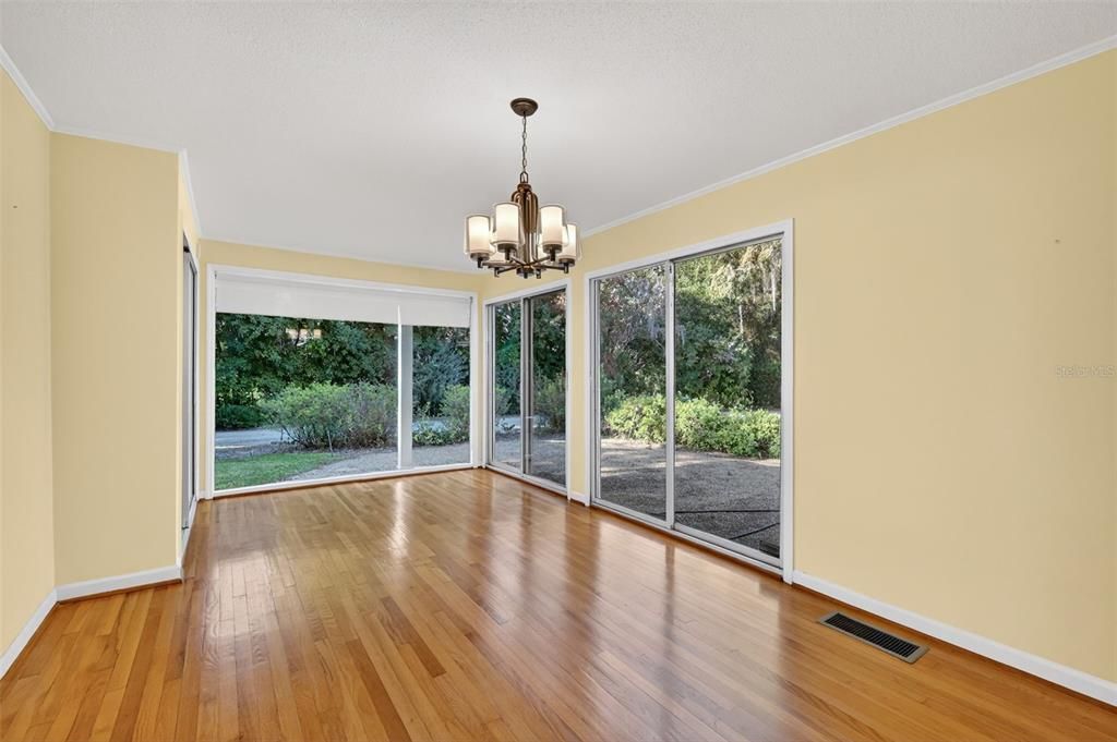 Chandelier, Empty room, Interior, Pendant Lights, Wood Texture Flooring