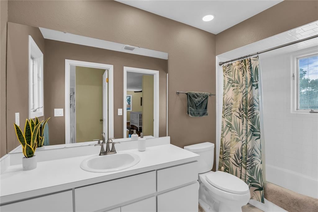 Bathroom, Interior, Recessed Lighting