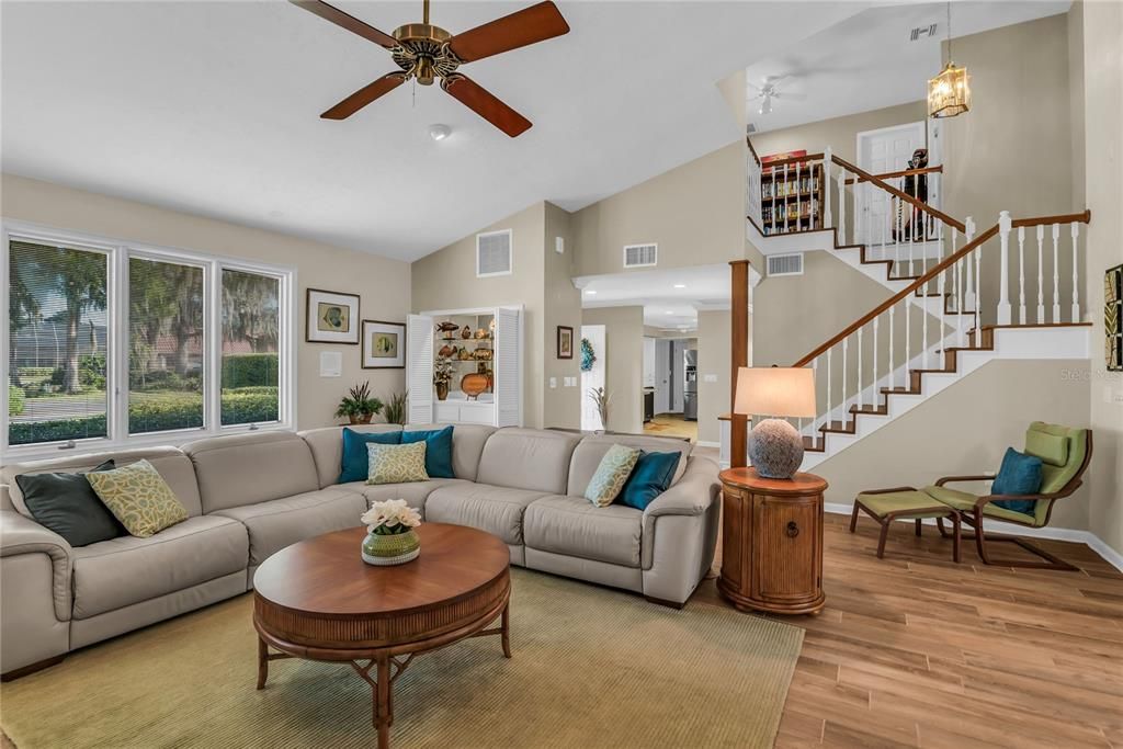 Interior, Living room, Pendant Lights, Recessed Lighting, Wood Texture Flooring