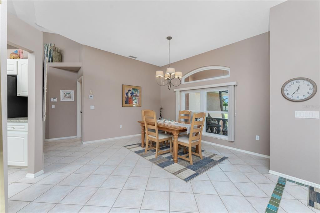 Chandelier, Dining room, Interior